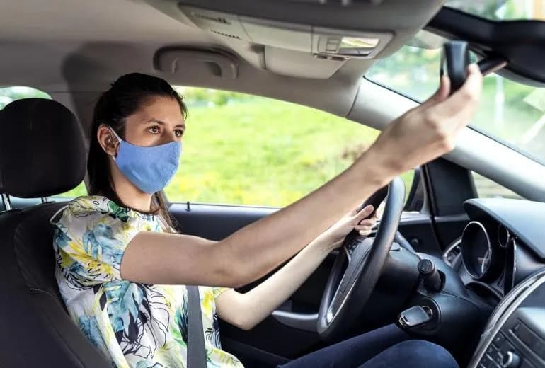 Czy osoby niesłyszące mogą mieć prawo jazdy? Sprawdź wymagania i ograniczenia