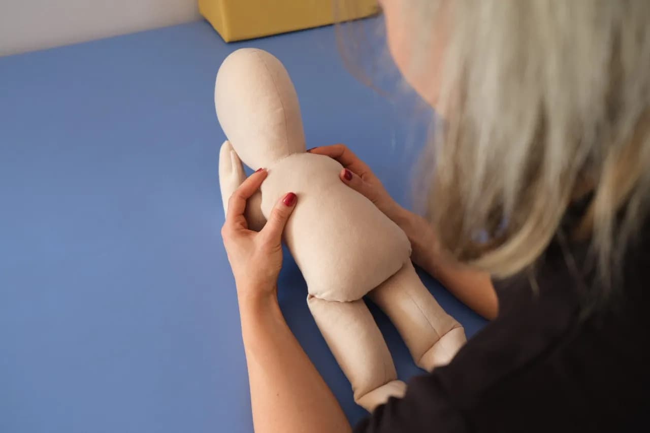 Obniżone napięcie mięśniowe: ile trwa rehabilitacja u dzieci?