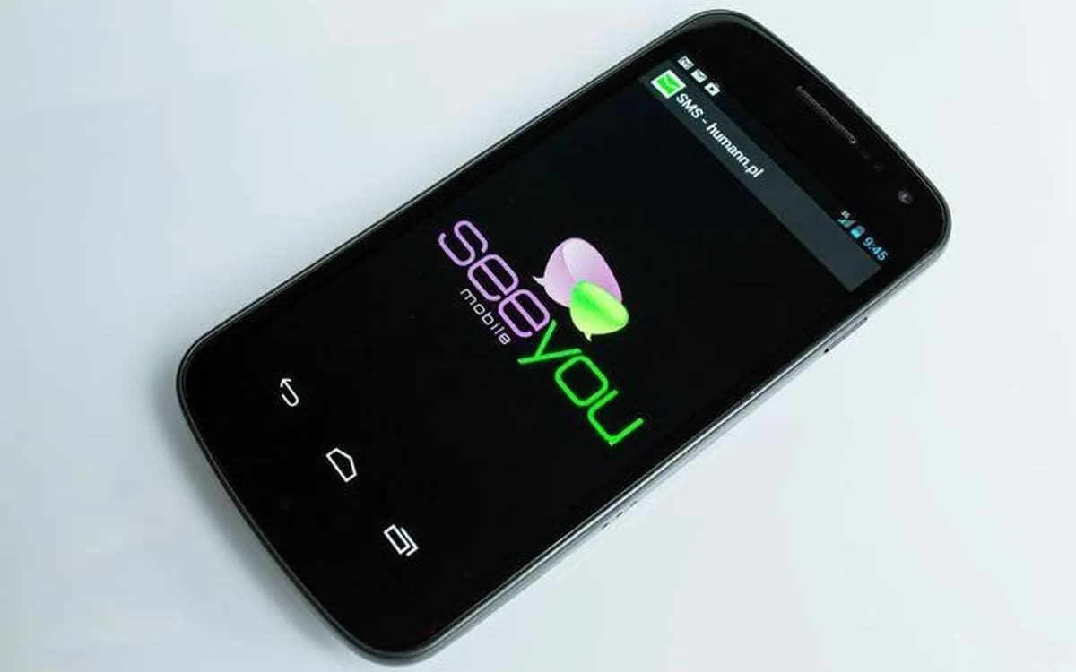 Najlepsze telefony dla niewidomych - funkcje, które zmieniają życie