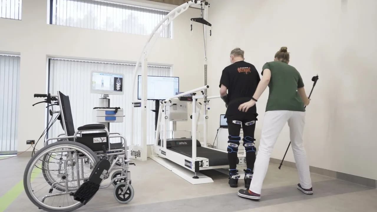 Ile trwa rehabilitacja po operacji guza mózgu? Oczekiwania i realia