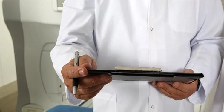 Czy na rehabilitację należy się zwolnienie lekarskie? Sprawdź zasady